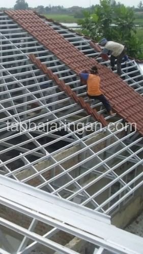 tap baja ringan - jasa pasang baja ringan terbaik di jabodetabek tukang pasang handal 034 tap baja ringan - jasa pasang baja ringan terbaik di jabodetabek tukang pasang handal 034