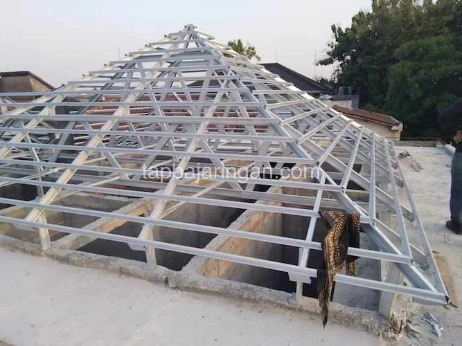 tap baja ringan - jasa pasang baja ringan terbaik di jabodetabek tukang pasang handal 038 tap baja ringan - jasa pasang baja ringan terbaik di jabodetabek tukang pasang handal 038